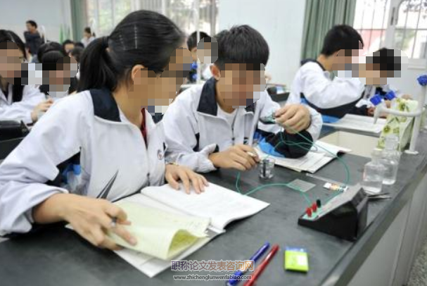 如何把信息技术融入高中化学实验课