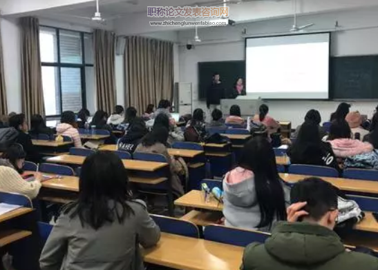 基于社会文化理论视角的英语专业写作课程改革实践